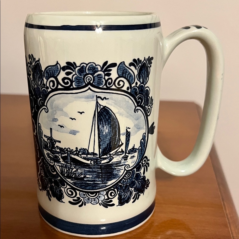 Vintage Blauw Delfts Distel Mug. Ceramic, hand painted, made in Holland